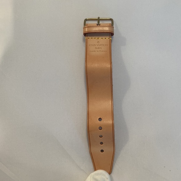 LOUIS Vuitton Handle Keeper - Picture 8 of 9